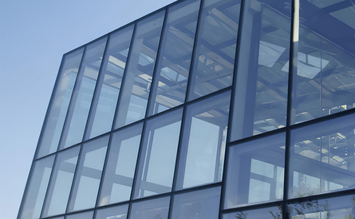 Алюминиевое остекление фасадов зданий