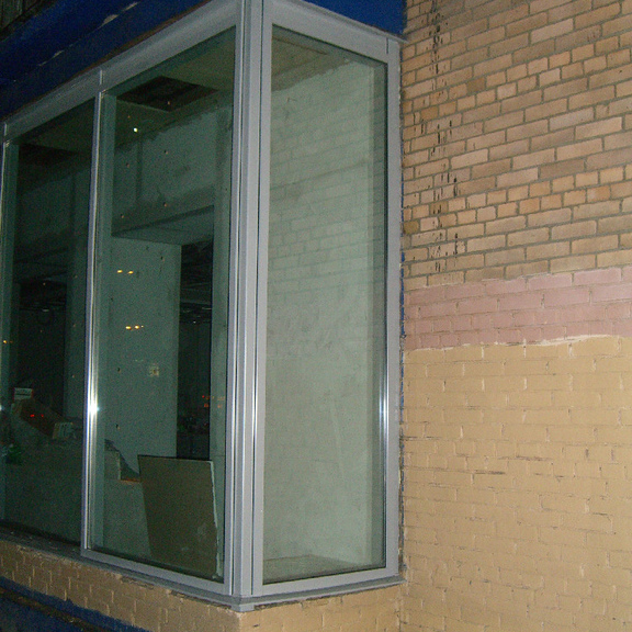 г. Москва, ул. Енисейская,  Банк ЮниКредит-5