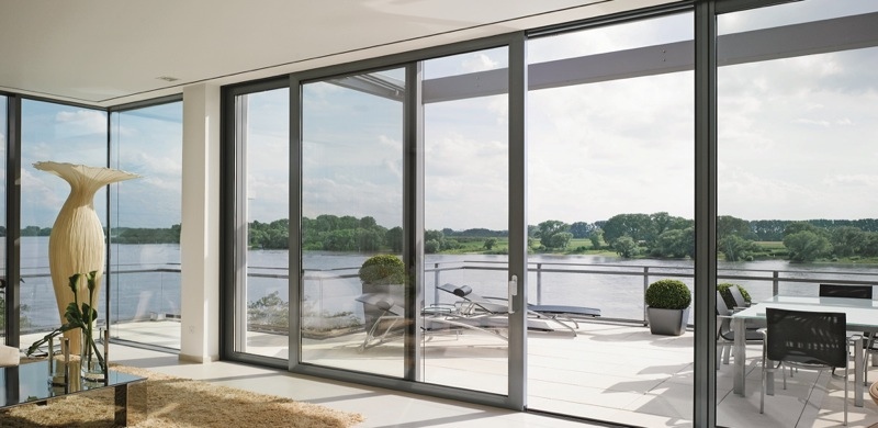 Балконные рамы купе. Алюминиевые рамы на балкон