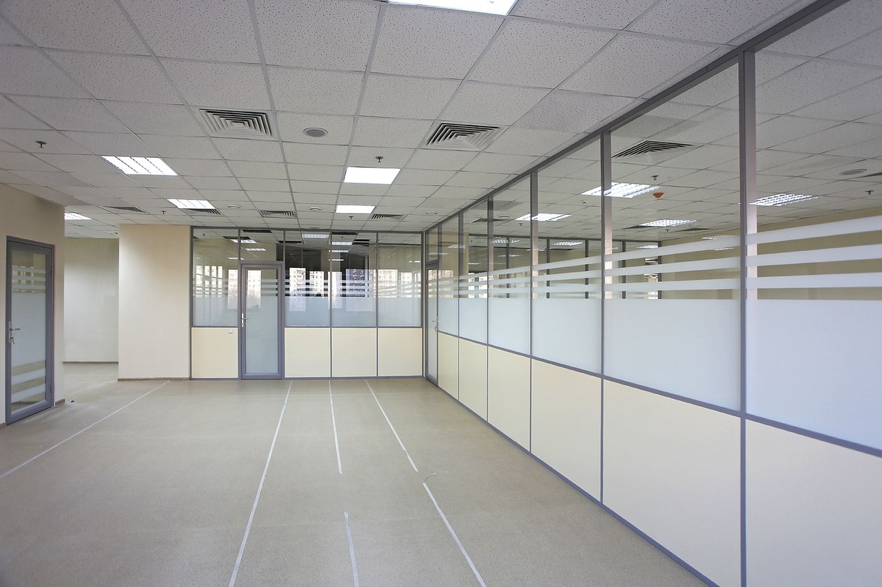 Стационарные алюминиевые офисные перегородки